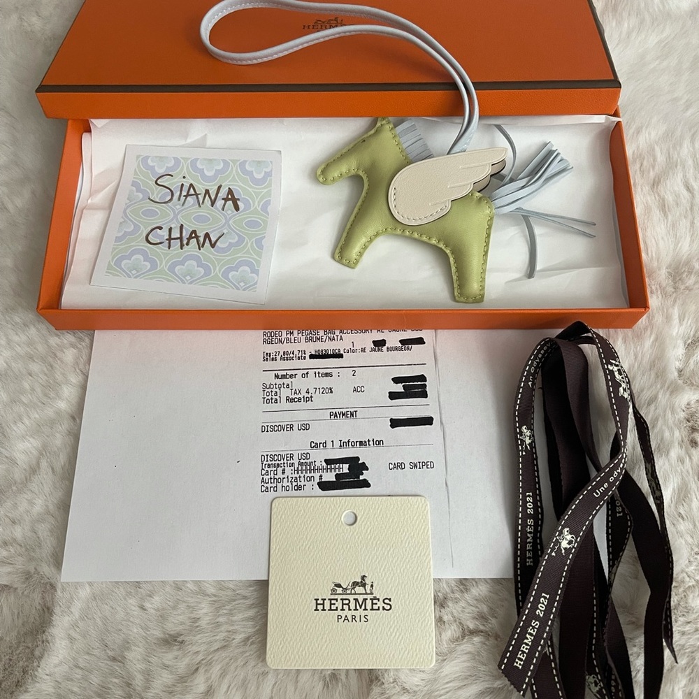 NEW AUTHENTIC AND RARE HERMES RODEO PM PEGASE